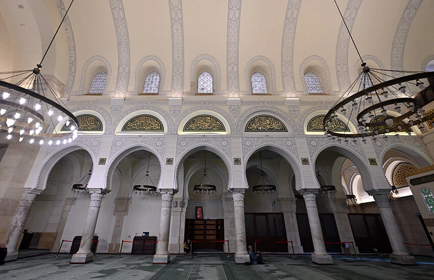 İsveç’te ırkçı liderden hadsiz çıkış: Camiler yıkılsın yenilerine izin verilmesin