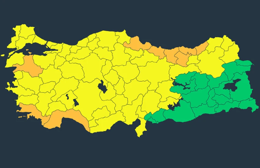 64 kentte sarı ve turuncu alarm! Meteoroloji, AFAD, AKOM peş peşe uyardı: Kar ve fırtına geliyor (25 Kasım Cumartesi hava durumu)