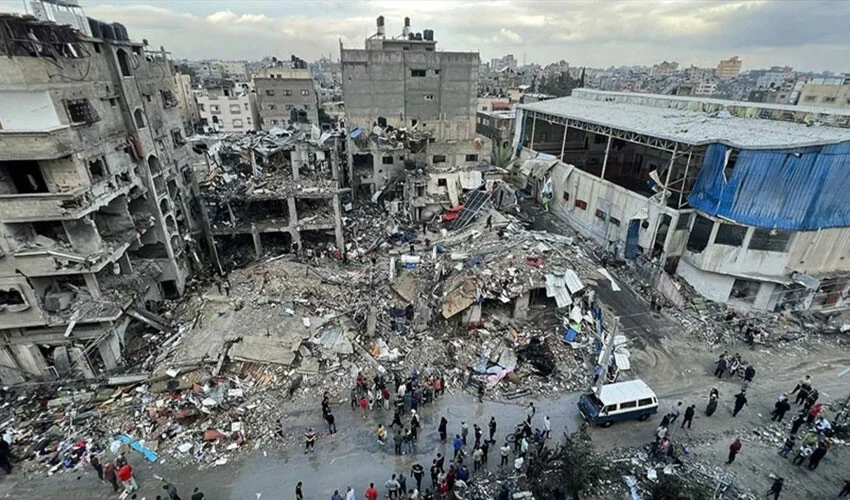 İsrail'in eski Başbakanı Barak'ın Şifa Hastanesi itirafları başını yaktı: Hain ve ajan olarak suçlandı