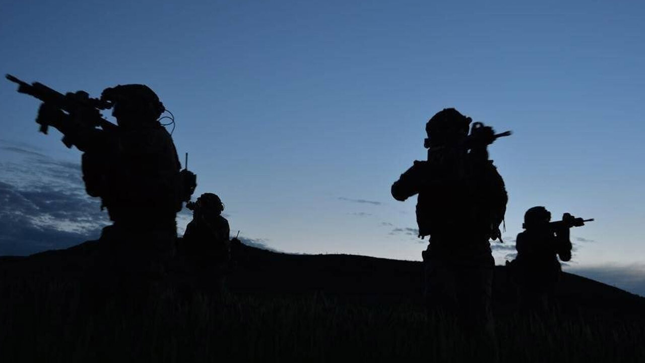 Son dakika! Saldırı hazırlığındaki 2 PKK&#039;lı terörist öldürüldü