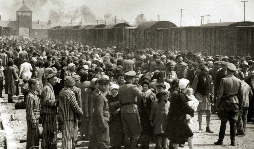 Almanya'dan İsrail'e bitmeyen taviz: Holokost'un suçluluk duygusu mu?