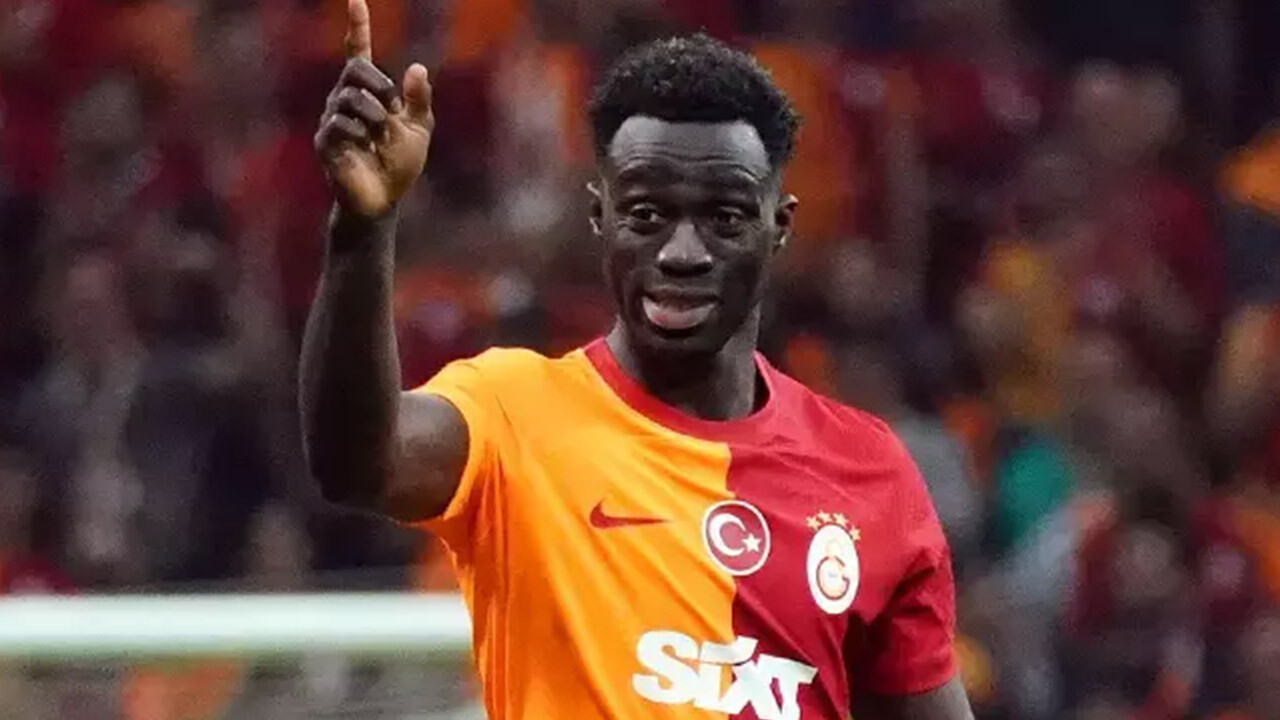 Galatasaray&#039;a Davinson Sanchez şoku: Manchester United maçında yok