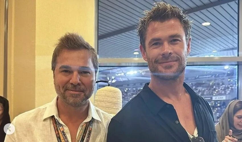 Engin Altan Düzyatan dünyaca ünlü isimlerle fotoğraf çektirme yarışına girdi! Eğlenceli yorumlar peş peşe geldi