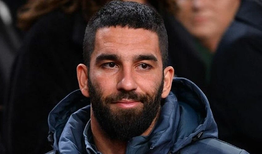 Arda Turan ile Seçil Erzan arasında yeni yazışmalar ortaya çıktı: Dilenci oldum