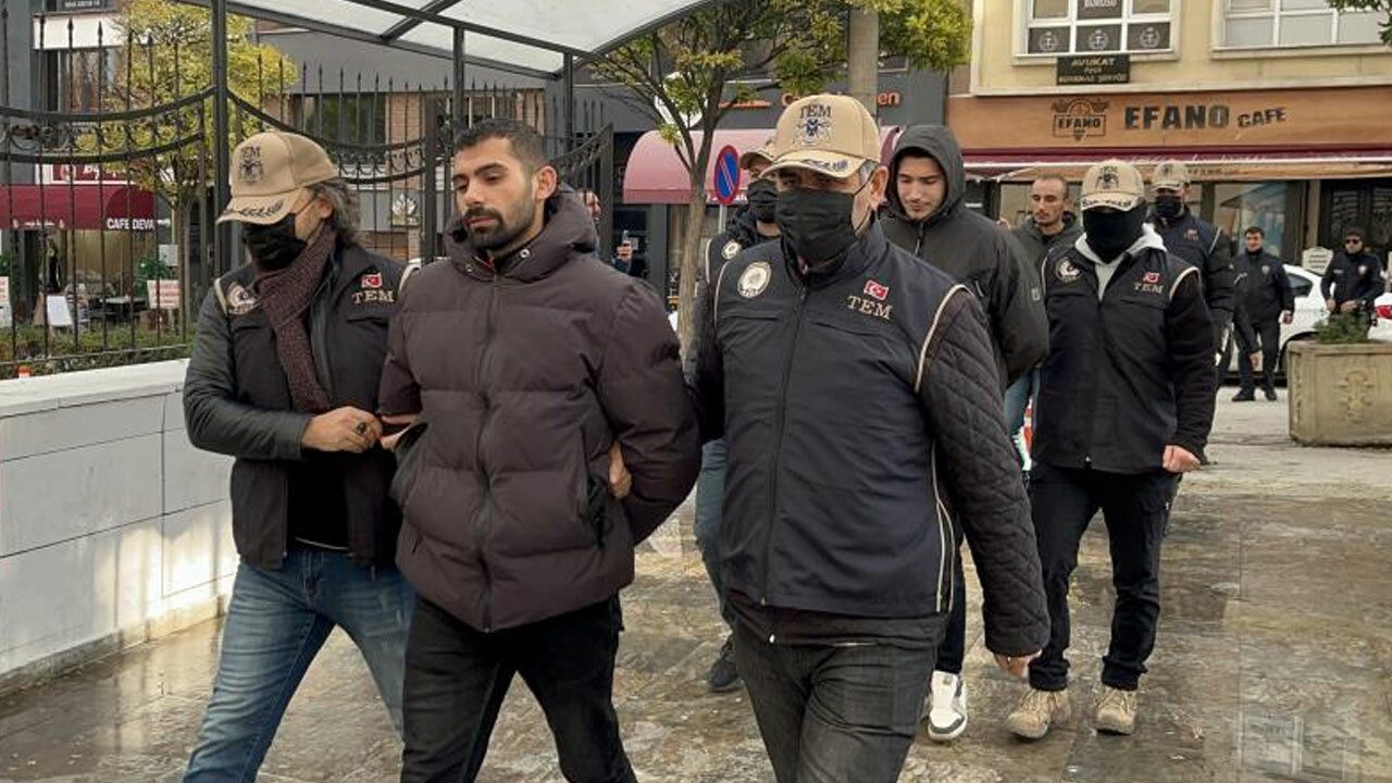 Eskişehir&#039;de PKK&#039;nın üniversite yapılanmasında görev alan 5 şüpheli tutuklandı