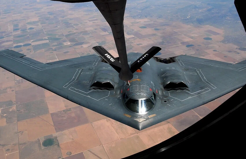 Bilim insanlarından çarpıcı 'simülasyon' raporu: Çin hipersonik füzesi, ABD 'gizli' B-21 savaş uçağını düşürdü