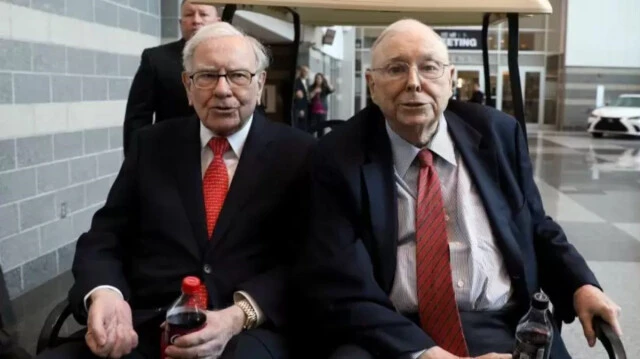Dünyaca ünlü yatırımcı Warren Buffet'in ortağı Charlie Munger hayatını kaybetti