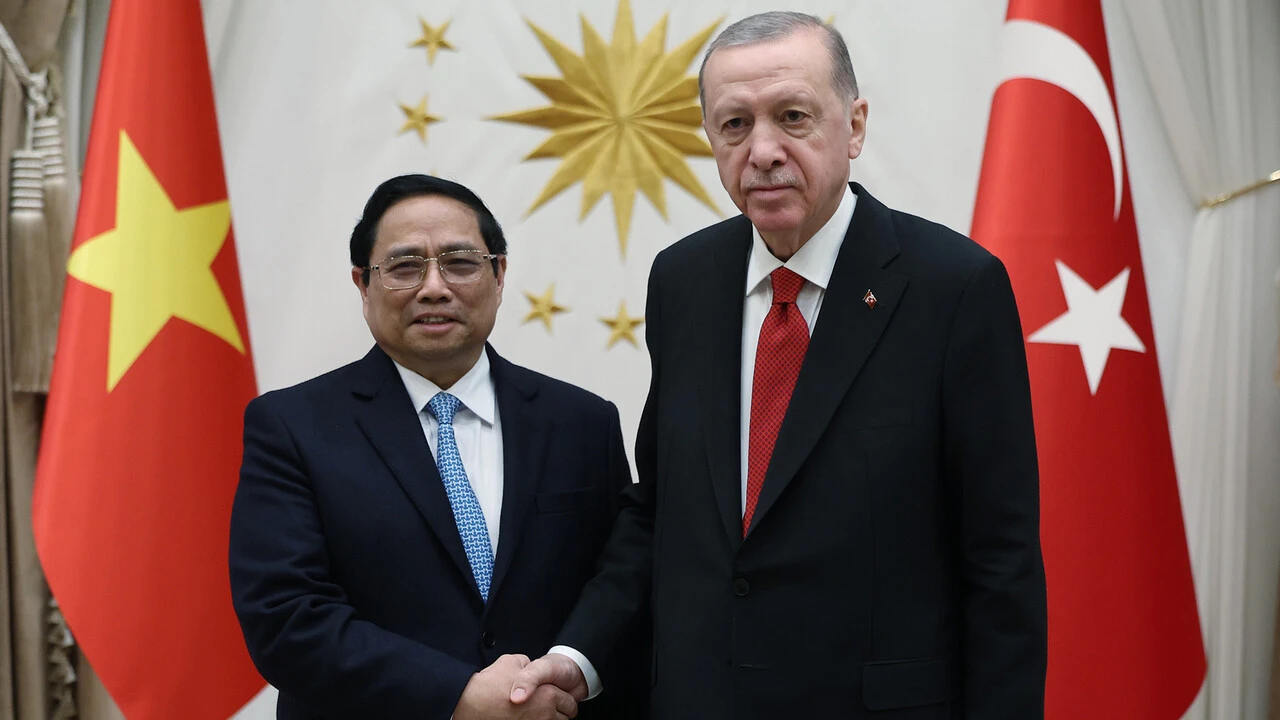 Cumhurbaşkanı Erdoğan, Vietnam Başbakanı Pham Minh Chinh’i kabul etti