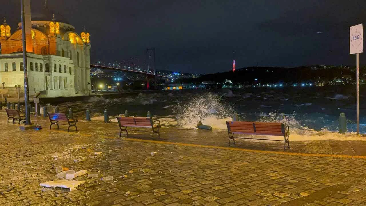 İstanbul'da teleferiğe hava engeli: Eyüp-Piyer Loti hattı yapılamıyor