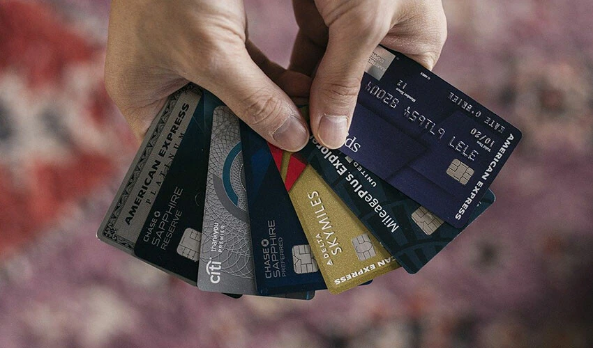 Tüketici kredi kartına sarıldı, bir önceki yıla göre yüzde 122 arttı