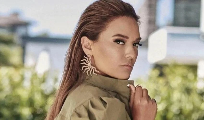 Demet Akalın'dan Dilan Polat itirafı: Kolları mosmor olana kadar dayak yiyordu