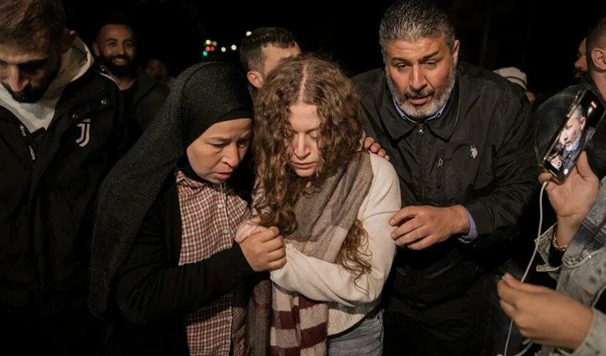 İsrail ve Hamas arasındaki ateşkes uzadı! Esir takası gerçekleşti: Filistinli Cesur Kız Ahed Tamimi serbest!