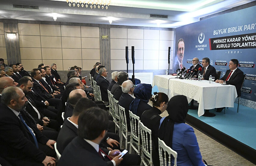 BBP lideri Destici: Terörden yargılananlar milletvekili ve belediye başkan adayı olmamalı