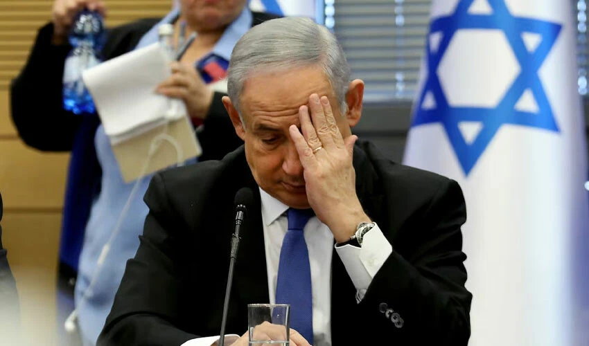 'Netanyahu istifa!' sözleri bu kez evinin önünde yankılandı: Gözaltılar var