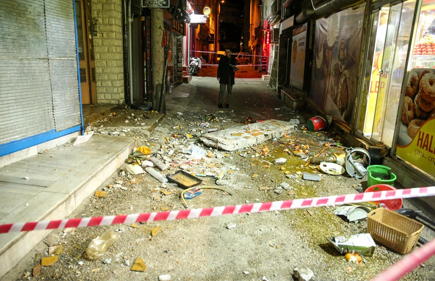 Bursa'da balkon çöktü! 6'ncı kattan aşağıya düşen adam öldü