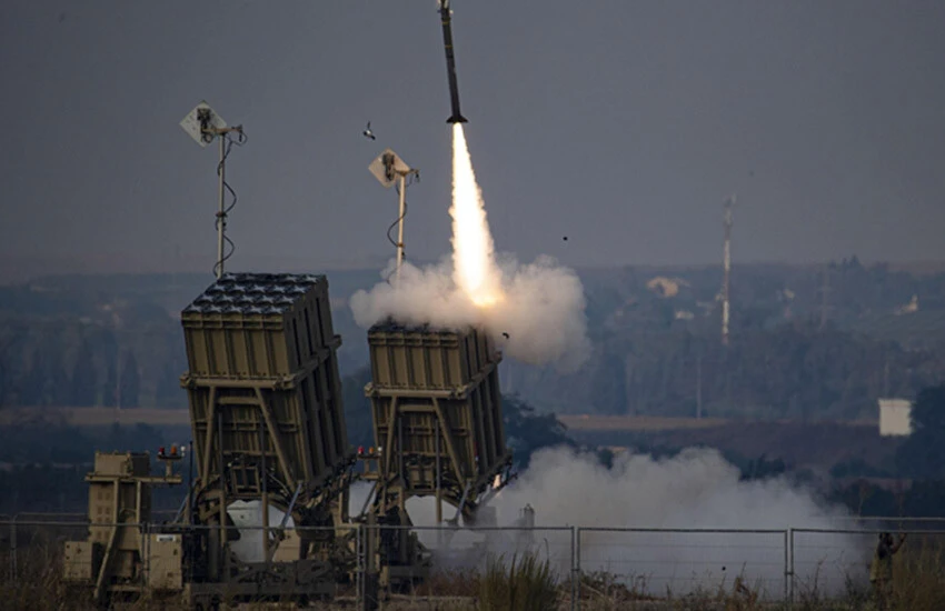 İsrail’de Demir Kubbe paniği: Füze ülkenin ortasına düştü, soruşturma başlatıldı