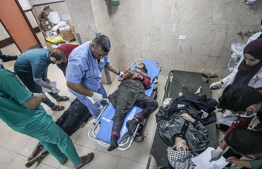 İsrail'in Gazze şeridine saldırıları aralıksız sürüyor.