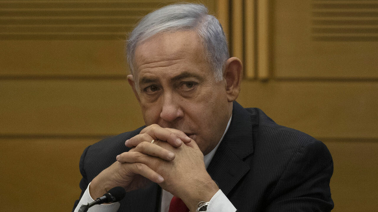 İsrail&#039;de acil durum emri kalktı: Netanyahu&#039;nun dosyası kabarık, yakında ifade verebilir