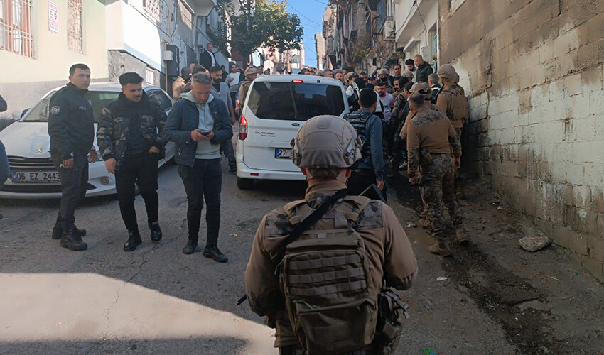 Polise ateş açıp kaçtı, kadın kılığında kıskıvrak yakalandı