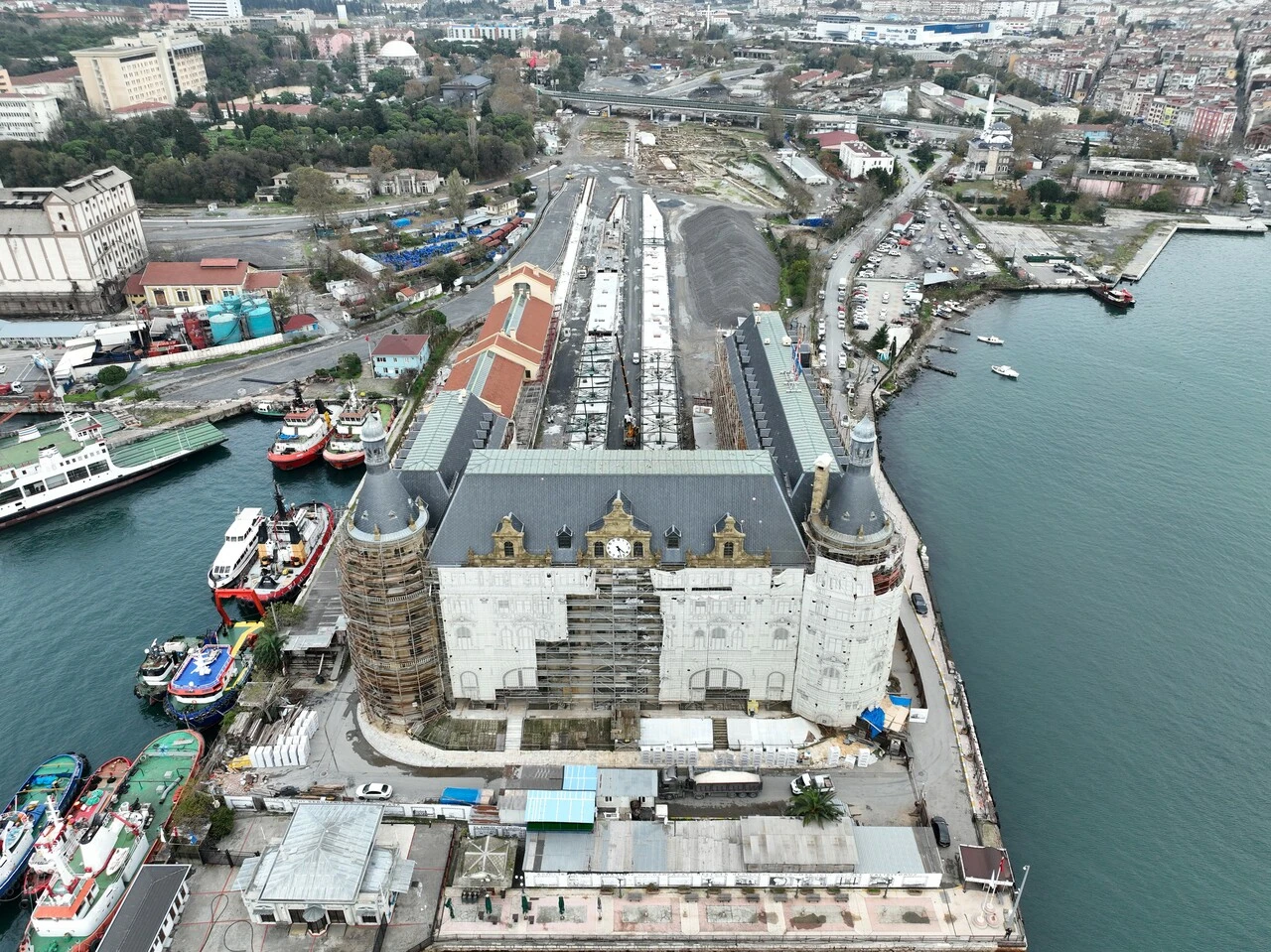 Haydarpaşa Garı'nın 7 yıldır süren restorasyonu hala tamamlanmadı