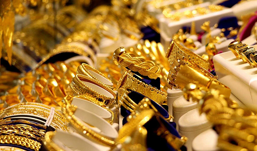 Gram altın yıl sonunda kaç lira olacak? Uzman isim net rakam vererek açıkladı