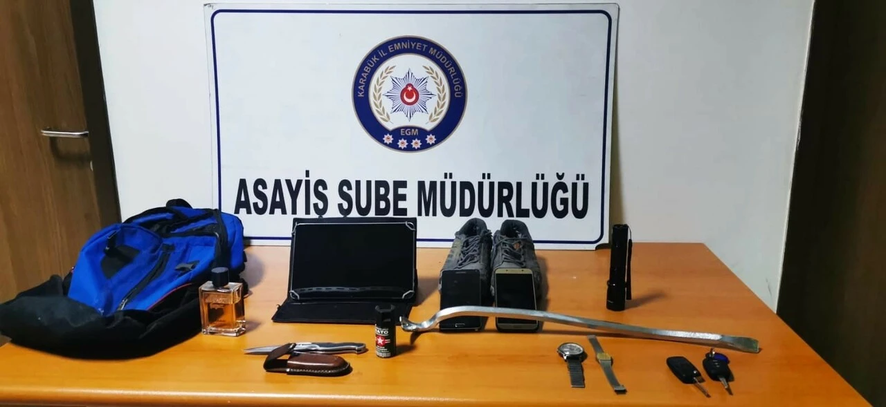 Pişkinliğin böylesi: Suçu kendisine soru soran gazeteciye attı