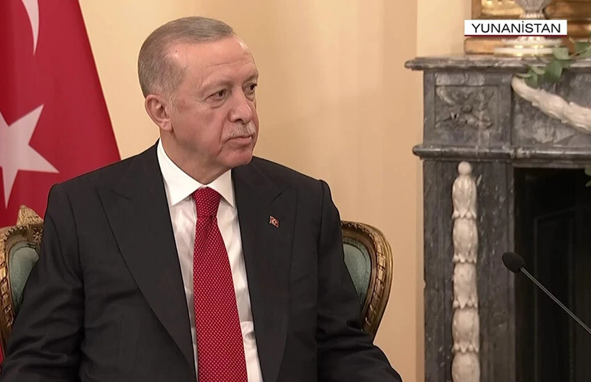 Erdoğan, Yunanistan Cumhurbaşkanı Katerina Sakelaropulu ile bir araya geldi.