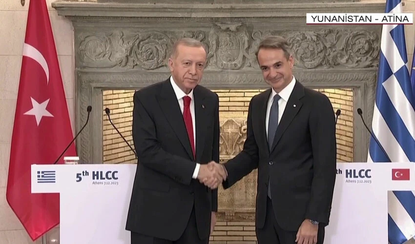 Dünyanın gözü 6 yılın ardından gerçekleşen Atina zirvesinde! İşte dış basında Erdoğan-Miçotakis görüşmesi