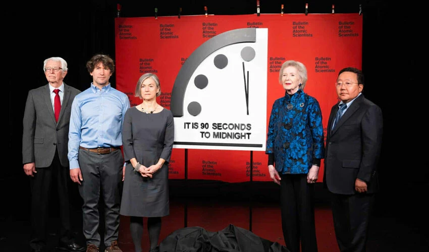 Kıyamet Saati alarm veriyor! Dünya biraz daha yaklaştı