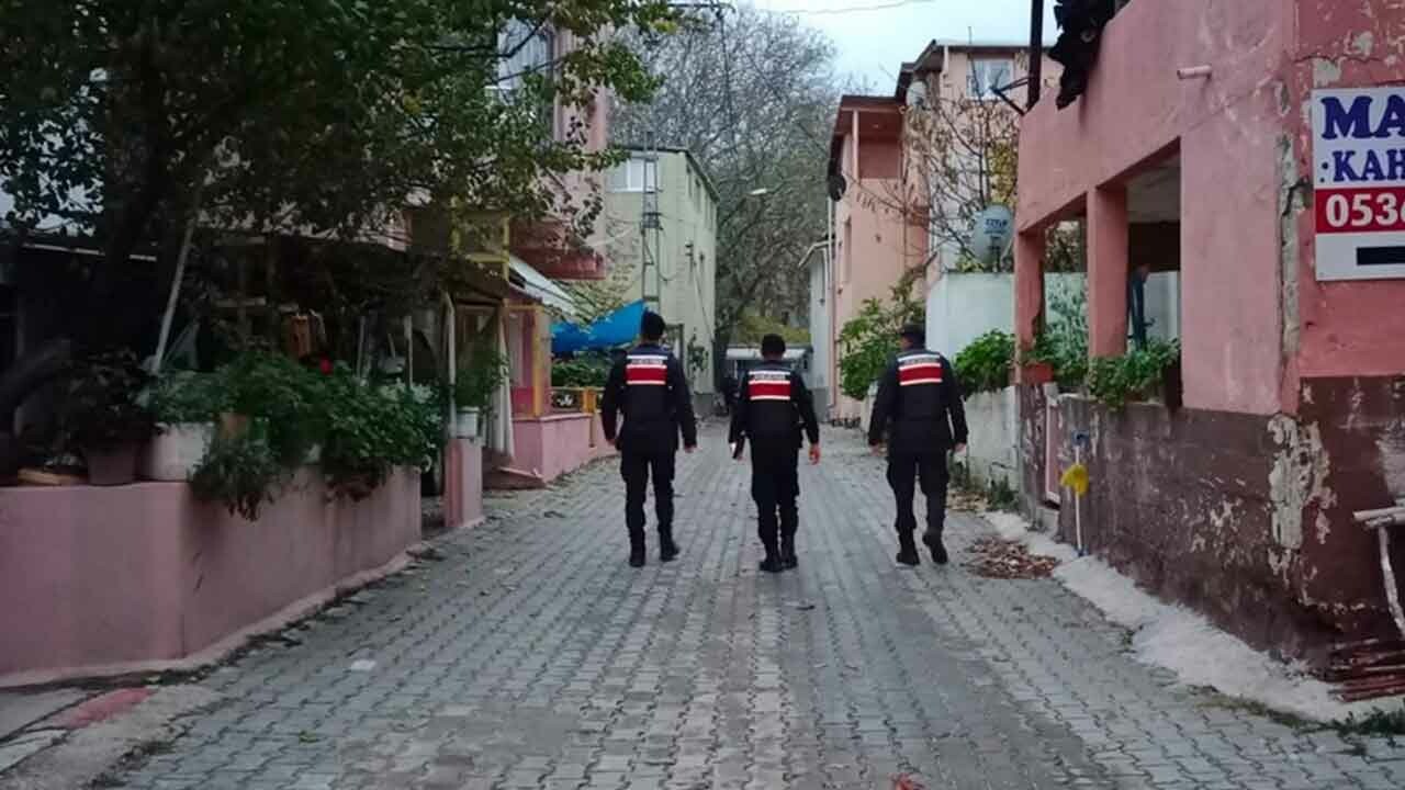 Jandarmadan &#039;Huzur&#039; operasyonu: 9 gözaltı