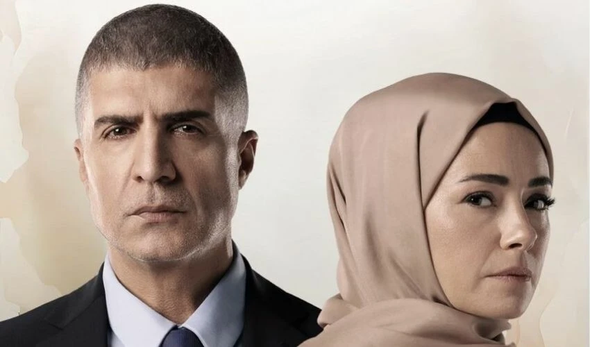 Özcan Deniz ve Özgü Namal'lı dizinin afişi yayınlandı