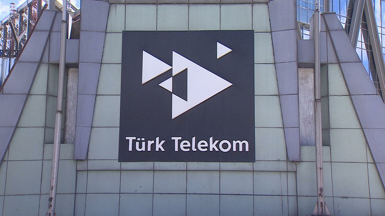 Türk Telekom, internet fiyatlarına zam yaptı: 2024 yeni internet paket fiyatları açıklandı