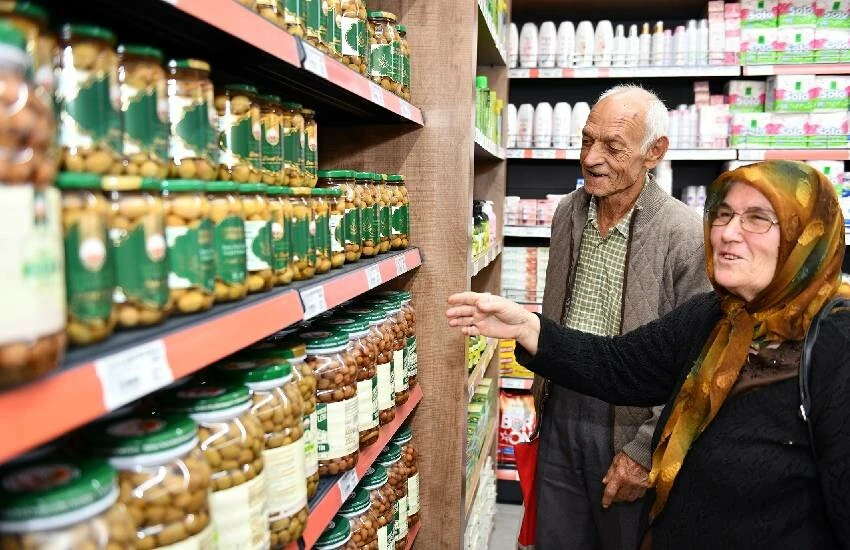 Etiket fiyatları yarı yarıya indi: Tarım Kredi Kooperatif Market’ten aralık ayına özel dev kampanya