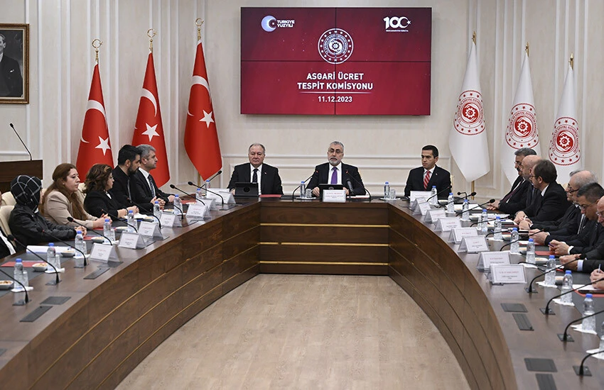 Son dakika! Asgari ücret pazarlığı başladı: Çalışanlarımızı enflasyona ezdirmeyeceğiz