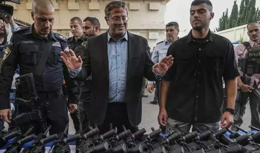 Silahlanma İsrail'i karıştırdı: Hedef bir gün biz olacağız