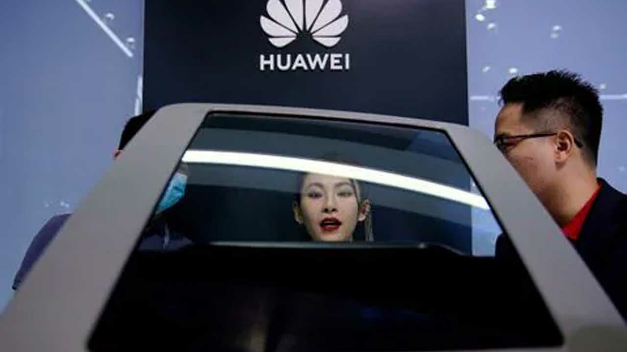 Teknoloji devi Huawei’den Audi ve Mercedes hamlesi