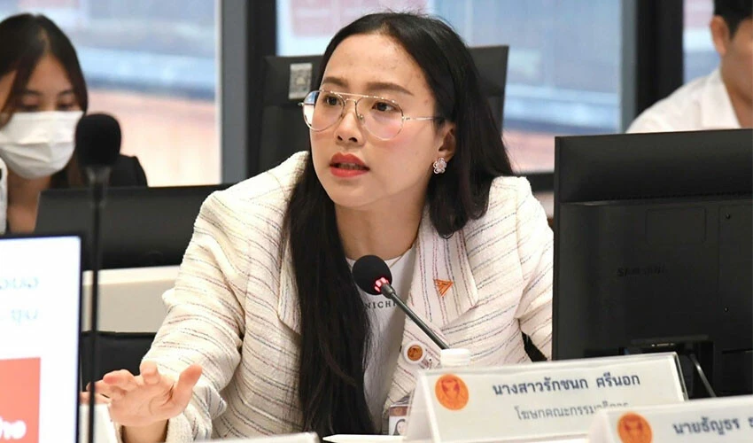 Sosyal medya paylaşımı Tayland'ı karıştırdı: Muhalefet milletvekiline hapis cezası