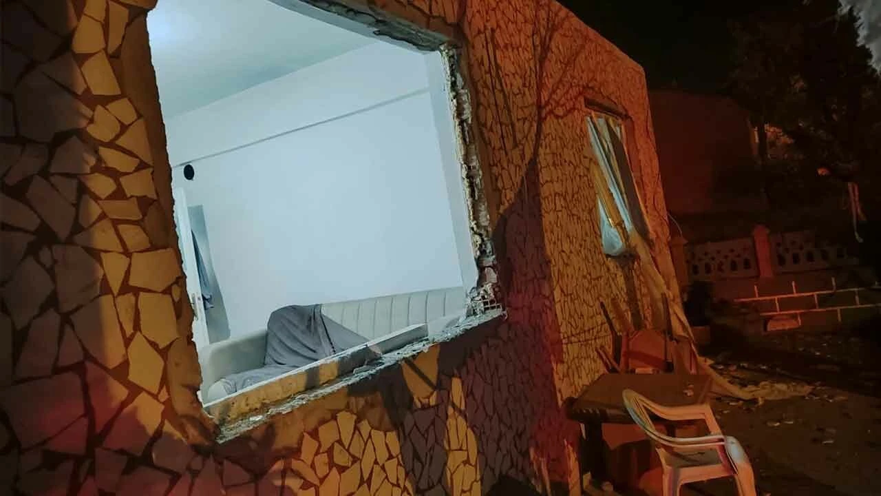 Burdur’da müstakil evde doğal gaz patlaması: 2 yaralı