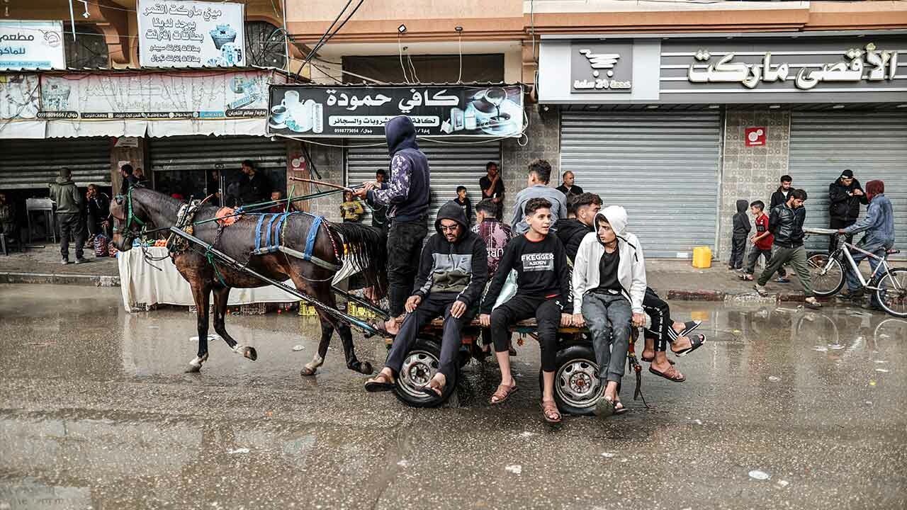 Filistinlilerin yüzde 60&#039;ı Gazze yönetiminde Hamas&#039;ı görmek istiyor