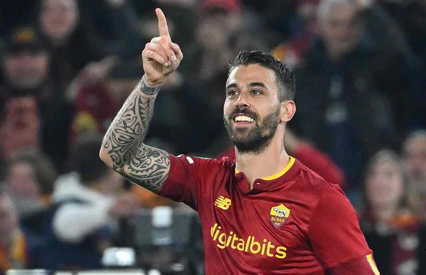 Galatasaray sol bek için İtalya'ya gidiyor! Jose Mourinho onay verirse Aslan olacak