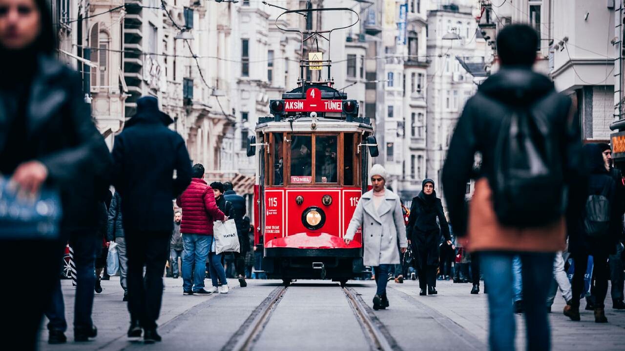 Türkiye&#039;nin meşhur caddesinden rekor: Kira artış hızında İstiklal Caddesi dünya 1&#039;incisi