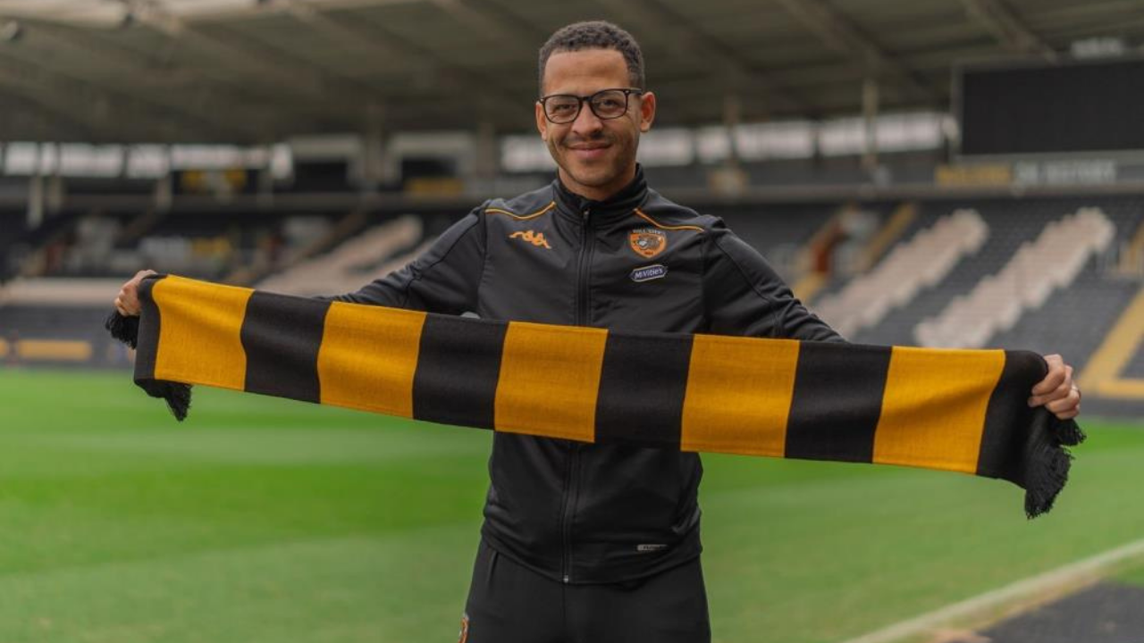 Rosenior, 3 yıl daha Hull City&#039;de