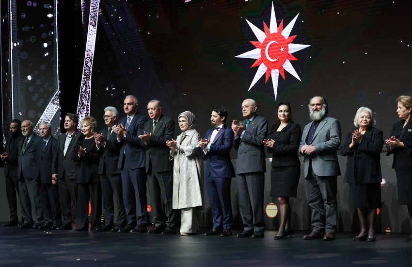 Son dakika! Cumhurbaşkanı Erdoğan'dan İsrail ve Batı'ya tepki: 2024'te zalimler hak ettiği cezayı alacak