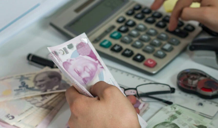 3 uzman 3 farklı hesap: Asgari ücrette öne çıkan rakam belli oldu