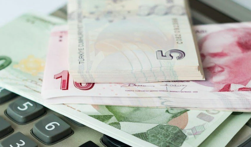 3 uzman 3 farklı hesap: Asgari ücrette öne çıkan rakam belli oldu