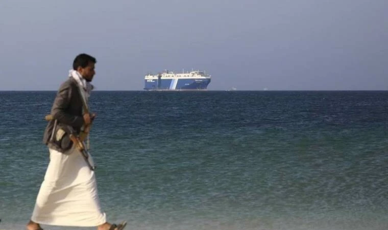 Kızıldeniz'de 'casus gemi' detayı: İran olmasa Husilerin füzeleri suya düşer