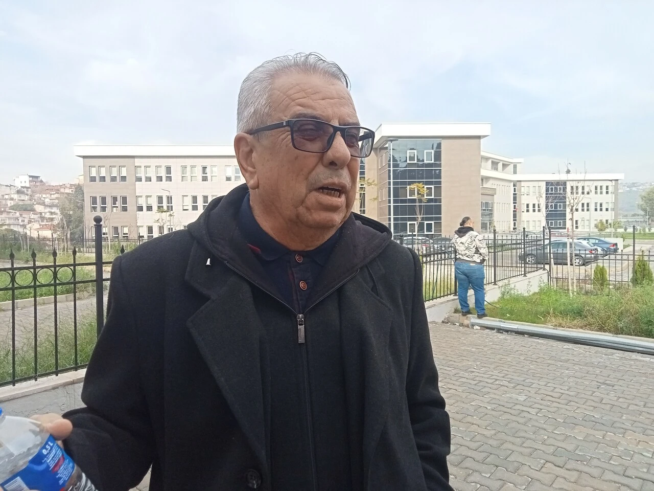 İzmir'deki vahşetin detayları ortaya çıktı: Annesiyle konuşurken öldürülmüş!