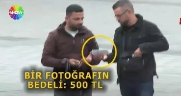 Bir fotoğraf çekti, 500 TL aldı! Taksim'de turistlere 'yem' tuzağı