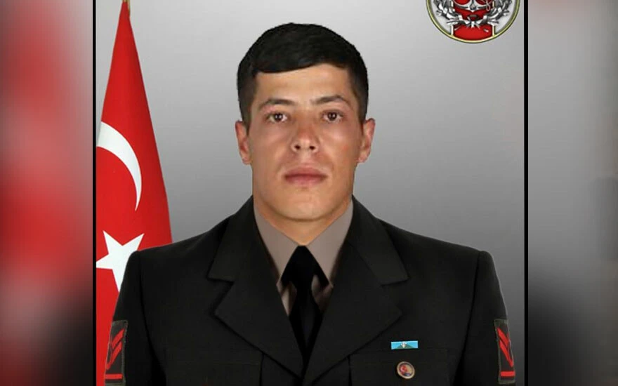 Şehit askerlerin kimlikleri belli oldu! 'Vatan size minnettar' dedi, bir gün sonra acı haberi geldi