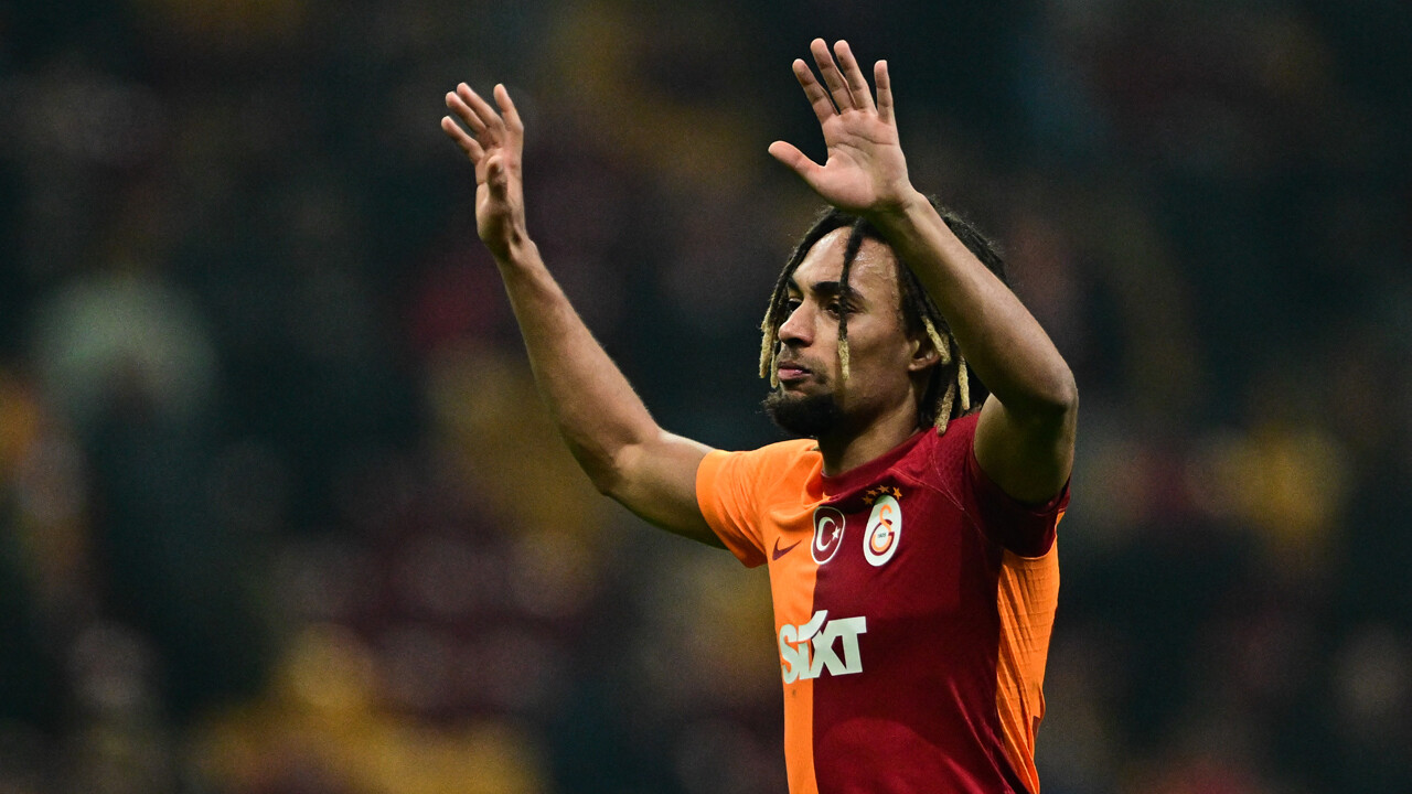 Galatasaray&#039;ın vazgeçilmezi Sacha Boey